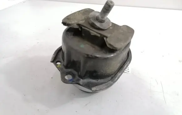 BMW X5 E70 Engine mount bracket 6795418