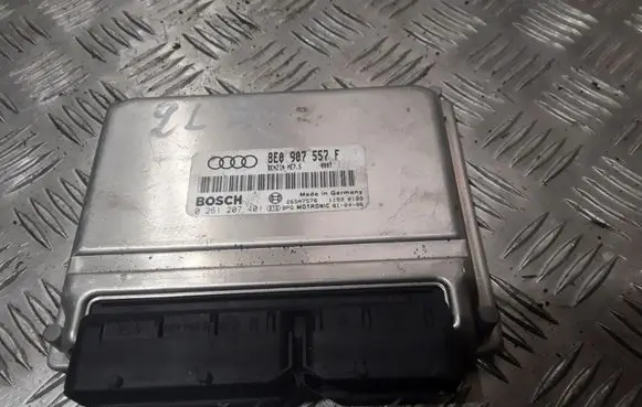 Audi A4 S4 B6 8E 8H Engine control unit/module 8E0907557F 0261207401