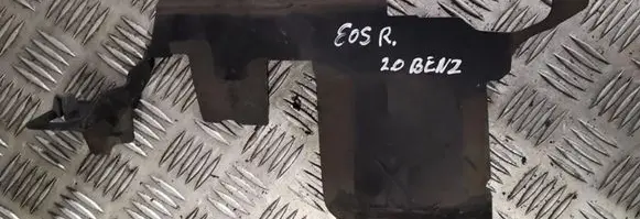 Volkswagen Eos Intercooler air guide/duct channel 1q0121284