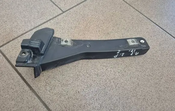 Audi A7 S7 4G Front bumper mounting bracket 4G8807083B