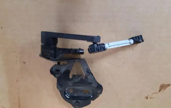 Peugeot 2008 II Sensor 9824501180