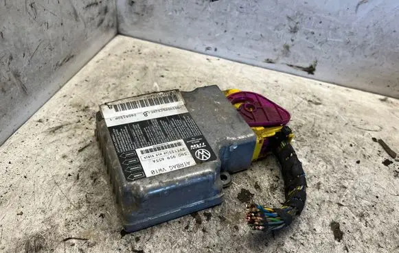 Volkswagen PASSAT B6 Airbag control unit/module 5N0959655A