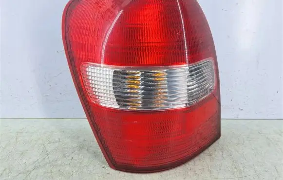 Mazda 323 Rear/tail lights