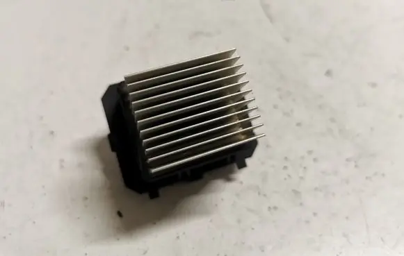 Ford Mustang VI Heater blower motor/fan resistor FR3B19E624AA