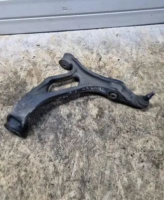 Volkswagen Touareg I Front lower control arm/wishbone