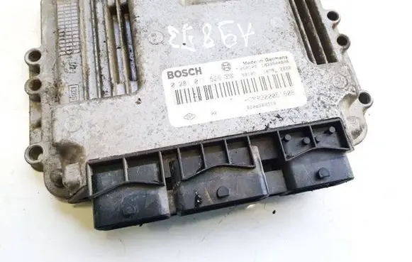 Renault Trafic II (X83) Engine control unit/module 0281011529 8200389519