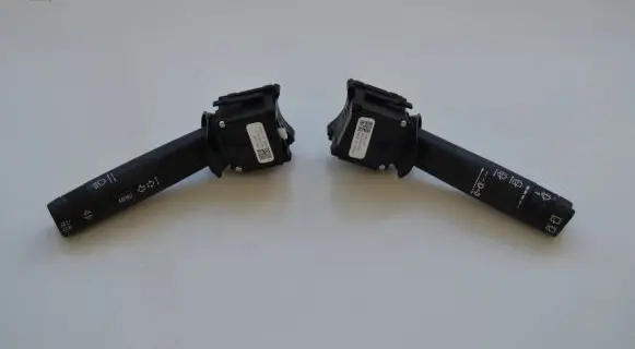 Opel Zafira C Indicator stalk