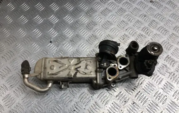 Skoda Superb B6 (3T) EGR valve cooler 03L131512CF 0280751016 11725505