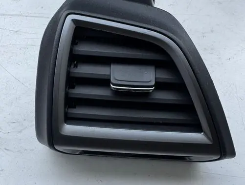 Subaru Forester SK Dashboard side air vent grill/cover trim