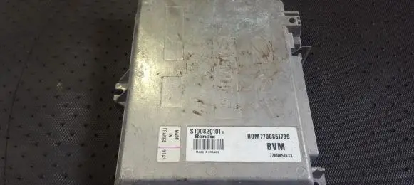 Renault Espace II Engine control unit/module S100820101B HOM7700851739