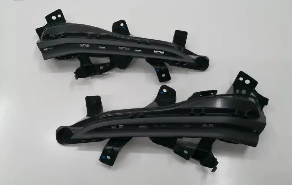 Front fog light trim/grill