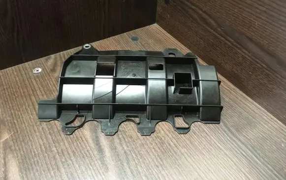 Volkswagen Transporter - Caravelle T5 other engine part 03L103623