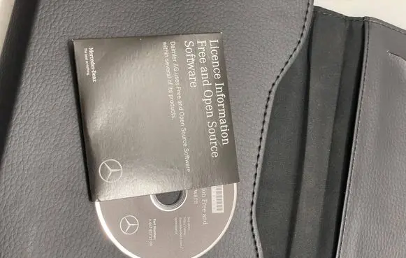 Mercedes-Benz V Class W447 Owners service history hand book A4478272100