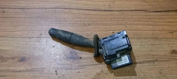 Citroen Berlingo Wiper control stalk 33779002 96049596ZL