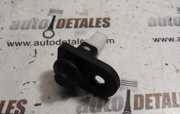 Hyundai i30 Front door sensor 