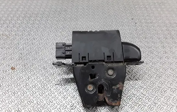 Cadillac BLS Tailgate/trunk/boot lock/catch/latch 12792806