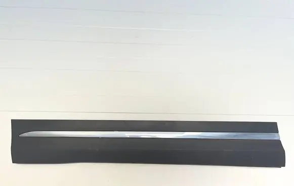 Mercedes-Benz GLA H247 Front door trim (molding) A2477279200