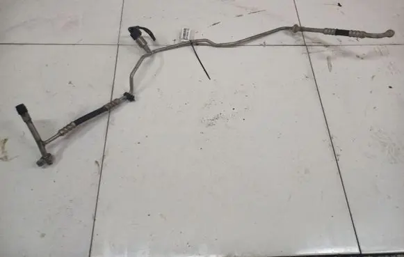 Ford Focus Air conditioning (A/C) pipe/hose