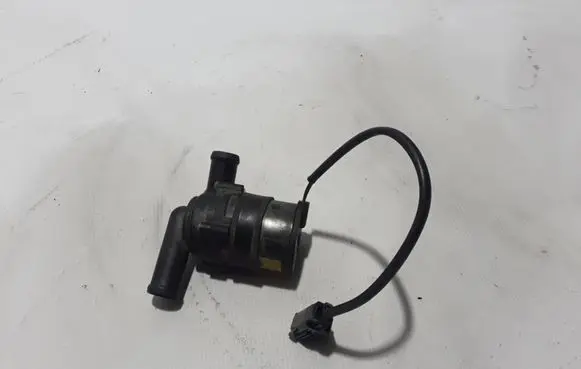 Volvo V70 Electric auxiliary coolant/water pump 9013378B