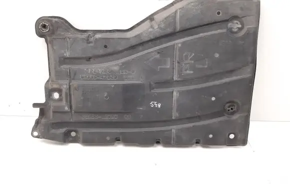 Toyota Prius+ (ZVW40) Center/middle under tray cover 5816647020 5816612020