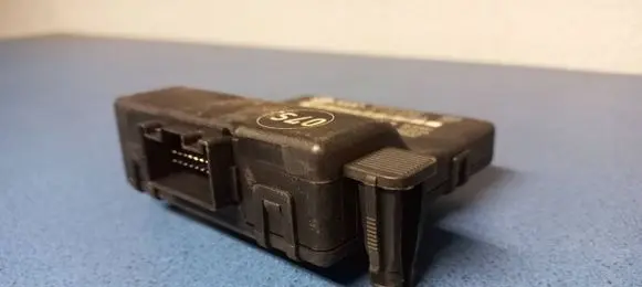 Volkswagen PASSAT B6 Gateway control module 3C0907530C