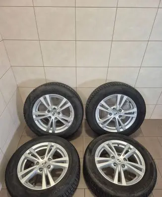 Hyundai Kona I R16 alloy rim