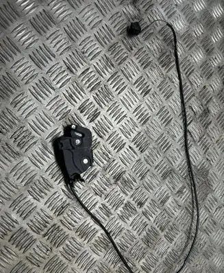 Ford B-MAX Coupe door lock (next to the handle) AV1A-R218D05-AD