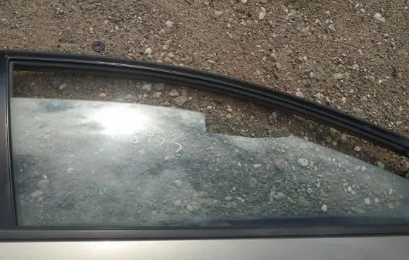 Front door window glass four-door