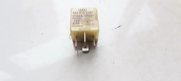 Volkswagen PASSAT B4 Other relay 443919578C 15210000