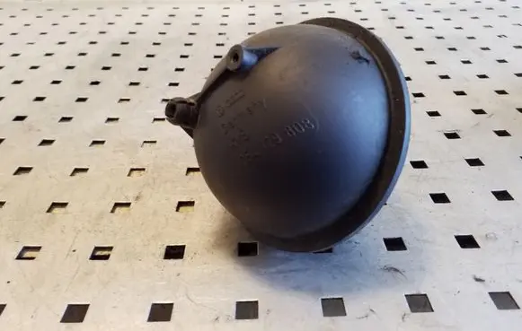 Audi Q7 4L Vacuum air tank 054129808