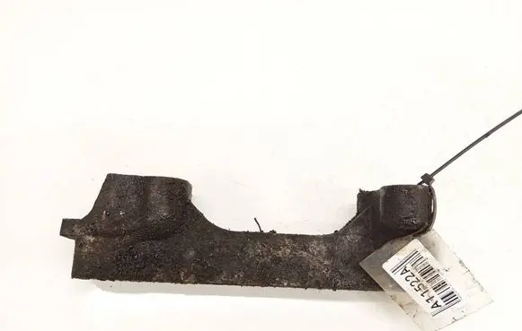 Toyota Auris 150 Engine mounting bracket