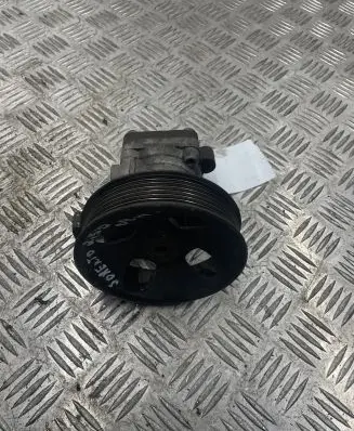 KIA Sorento Power steering pump
