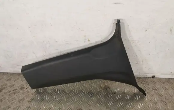 Honda CR-V (B) pillar trim (bottom) 84121TLA