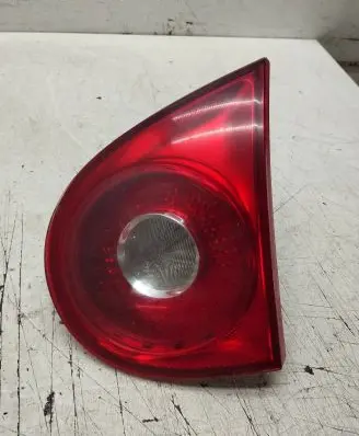 Volkswagen Golf V Tailgate rear/tail lights