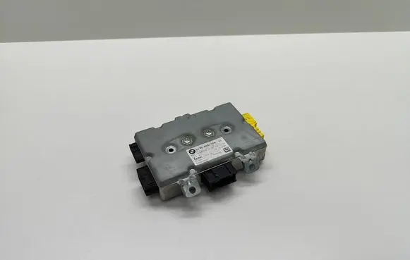 BMW 5 E60 E61 Door control unit/module 6957759 695775901 61356957759