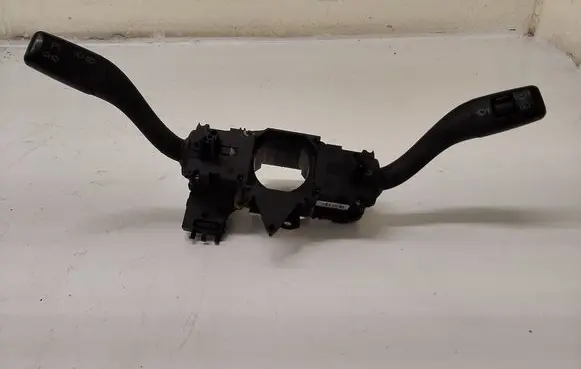 Audi A4 S4 B6 8E 8H Indicator stalk 8E0953549F