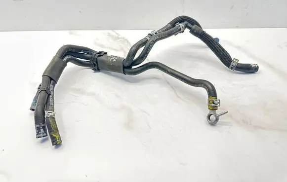 Audi A5 8T 8F Fuel line pipe 059130297AD 8K0201215AA 8K0201219D