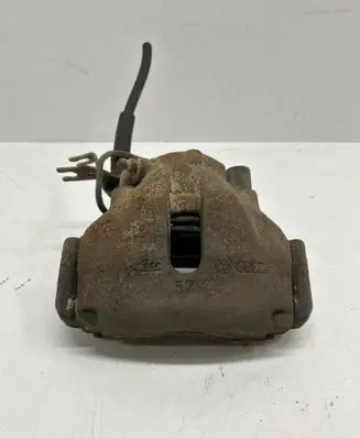 Skoda Superb B5 (3U) Front brake caliper