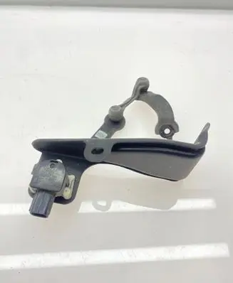 Toyota Prius+ (ZVW40) Headlight/headlamp level sensor B1238022 8K2012