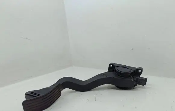Peugeot 307 Accelerator throttle pedal 0280752235 9645851580