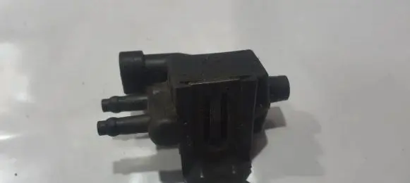 Opel Frontera B Turbo solenoid valve 210 delcoremy210