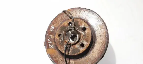 Mercedes-Benz A W169 Front wheel hub