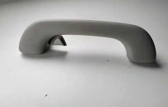 Nissan Qashqai+2 Rear interior roof grab handle