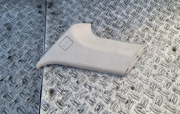 Land Rover Range Rover Evoque L538 (D)pillar trim (top) BJ3231112 BJ3231112AB