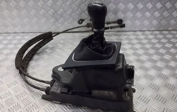 Audi A3 S3 8P Gearbox retarder lever 1K0711061B