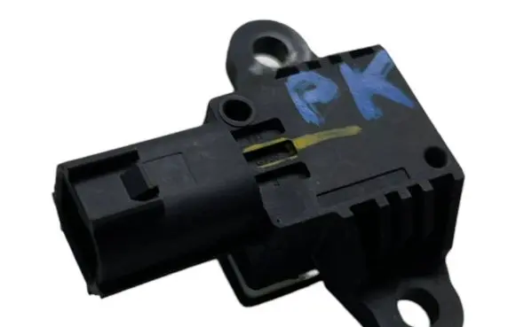 Volvo V40 Airbag deployment crash/impact sensor 31360986 000336669627 04202015