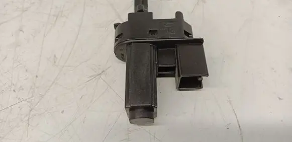 Clutch pedal sensor