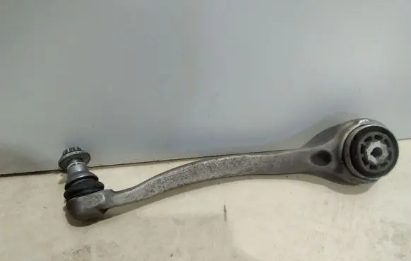 Mercedes-Benz C W205 Front lower control arm/wishbone 20506