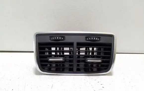 Audi A6 C7 Rear air vent grill 4G0819203A