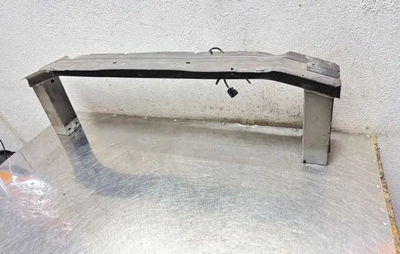 Opel Insignia B Front bumper cross member 39080375